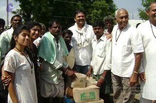 September 2006 - Sindhanur flood relief