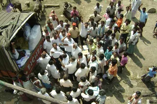 September 2006 - Sindhanur flood relief