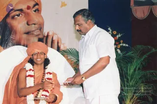 January 04 2004 - Mass Living ENlightenment initiation in Coimbatore