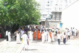August 06 2009