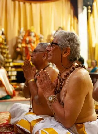 KAILASA-LOS-ANGELES--USA-2019-07-15-1JPK6Lwf0agxpDdiY4siWiCuIQZrAhSrT.jpg