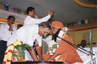October 03 2004 - Addressing the Sengunthar Community gathering of South India