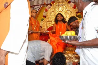 20080717 more darshan 0268 CMP WM.jpg