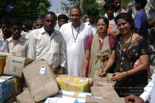 September 2006 - Sindhanur flood relief
