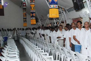 20080717 darshan 0647 CMP WM.jpg