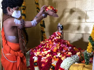 KAILASA-LOS-ANGELES--USA-2021-01-06-18aGNRrN qi4-FV-EU5aoim d1kmVEl9T.jpg