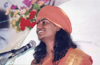 October 28 - 1 November 2004 - Mass Living Enlightenment Initiations in Tiruvannamalai