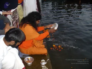 2006 - Glimpses From Varanasi Yatra