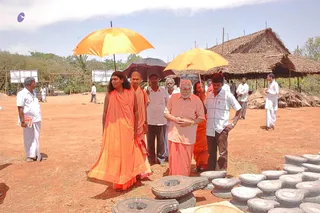 April 2008 - Making Of Kailaasa In Tiruvannamalai