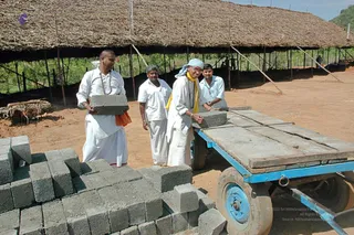 April 2008 - Making Of Kailaasa In Tiruvannamalai