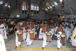 20080717 more darshan 0414 CMP WM.jpg