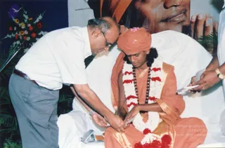 January 04 2004 - Mass Living ENlightenment initiation in Coimbatore