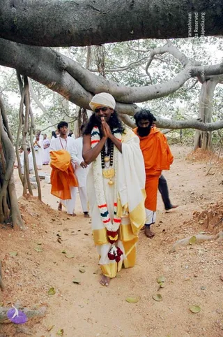 20050101 Jayanthi 2005 ashram (324) CMP WM 11.jpg