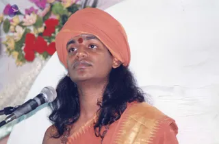 October 28 - 1 November 2004 - Mass Living Enlightenment Initiations in Tiruvannamalai
