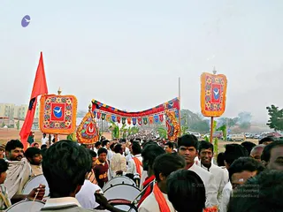 20080101 more procession 070033.jpg