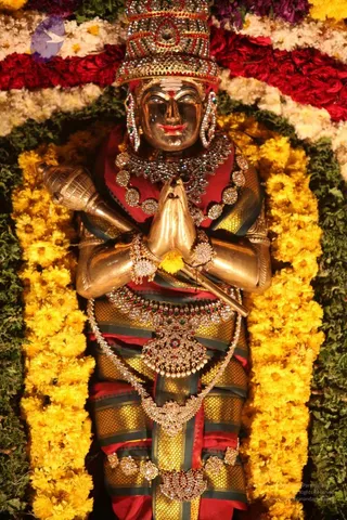 20111224 Photo 1137 1SfqR-wUiHSKVGcCVTt59djPmBmqrdECF.JPG