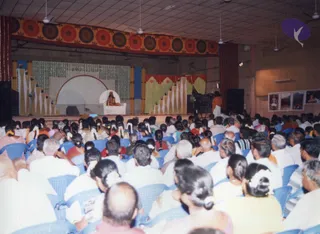 OCtober 6, 7, 8 2004 - 3 Mass Living Enlightenment Initiation conventions at Kancheepuram
