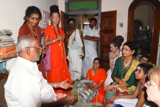 Oneness with the Avatar - Day 4 - Kailasa in Tiruvannamalai