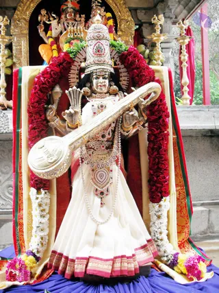 2009-GLIMPSES-OF-NAVARATRI-CELEBRATION