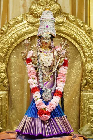 KAILASA-LOS-ANGELES--USA-2020-10-17-1cd X7ri97E1CtVhrouZmAvaDq7KwrHBT.jpg