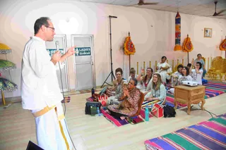 Oneness with the Avatar - Day 2 - Kailasa in Tiruvannamalai