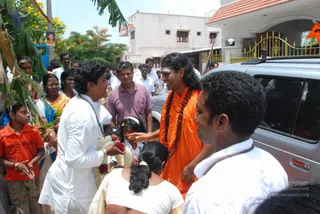 August 08 2009