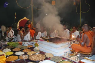 November 05 2010