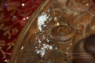 2011 -eNMiracles Collections