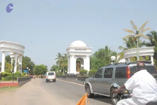 August 08 2009