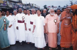 October 27 2004 - Surat Inter-religious conference in Tiruvannamalai