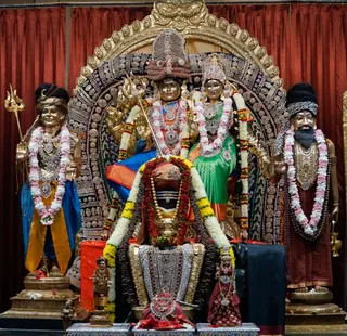 KAILASA-LOS-ANGELES--USA-2020-02-21-1VQEqux5svnLmBLwveQ1leyyOkWATJVXW.jpg