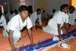 2010-WELCOMING-SWAMIJI-AND-BHAKTHI-SPURANA-CONVENTION