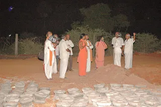 April 2008 - Making Of Kailaasa In Tiruvannamalai