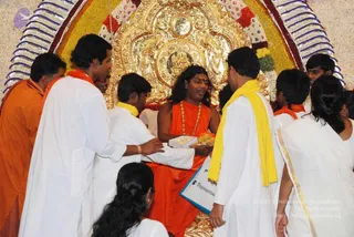 20080717 darshan 0024 CMP WM.jpg