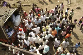 September 2006 - Sindhanur flood relief