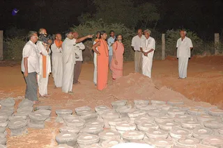 April 2008 - Making Of Kailaasa In Tiruvannamalai
