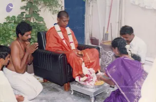 PAda Puja to SPH and Devi puja by SPH at devotee's home post April 2001