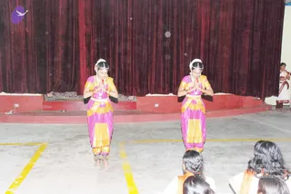20080717 Evening Cultural 0082 CMP WM.jpg
