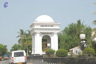 August 08 2009