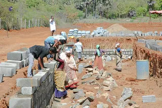 April 2008 - Making Of Kailaasa In Tiruvannamalai
