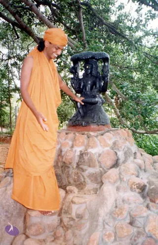 2003 - Sacred collection Uncategorized