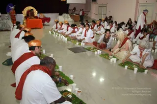 Annadhan during Allahabad Kumbhamela 2013