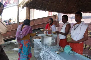 Annadhan during Allahabad Kumbhamela 2013