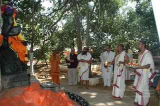 October 04 2010