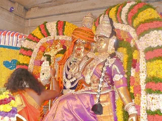 20080101 more-procession-temple 070419.jpg