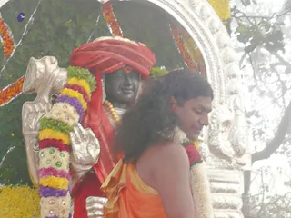 20080101 more-procession-temple 070382.jpg