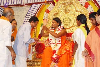 20080717 darshan 0642 CMP WM.jpg