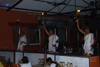 November 05 2010