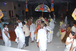 November 05 2010