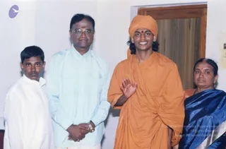 2003 - Homa and puja at a devotee's home in Tiruppur